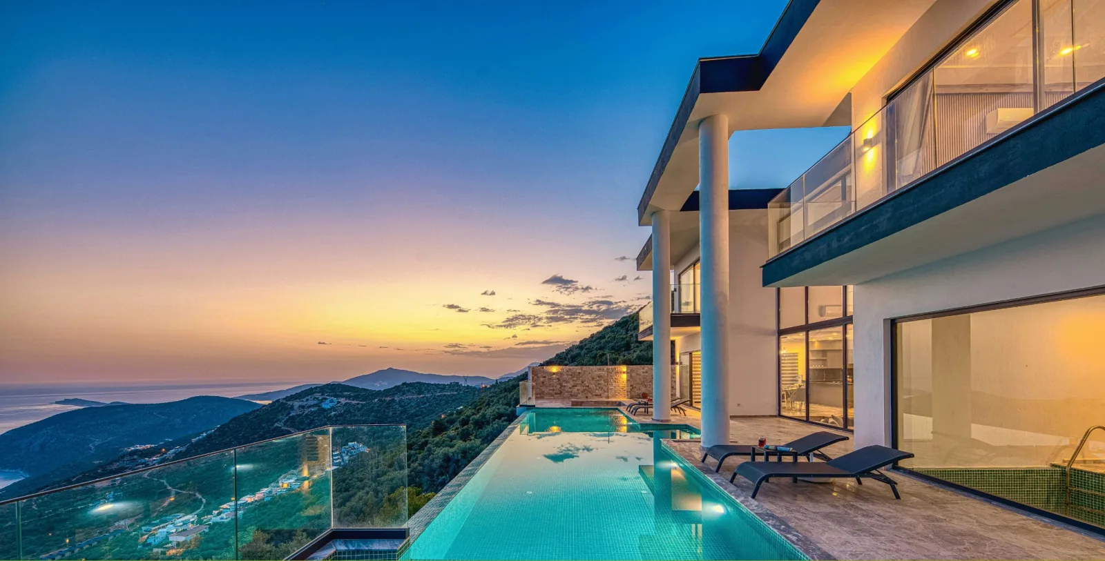 HRT Luxe Living, Luxury property leasing.